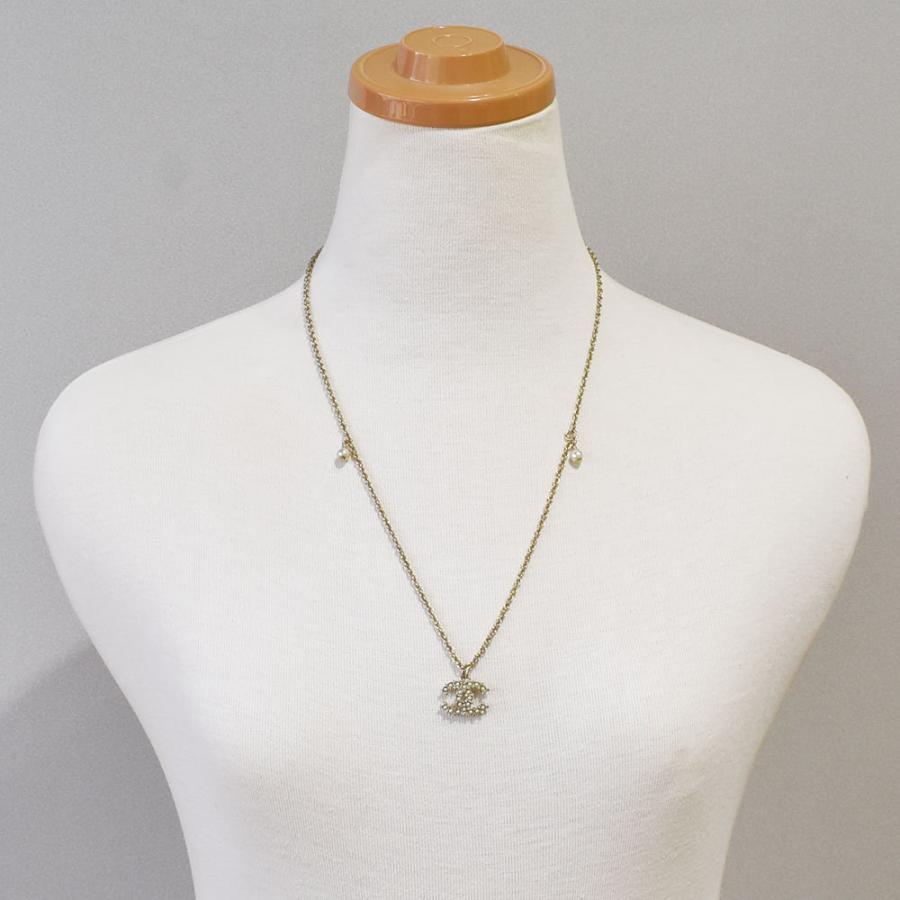 CHANELシャネル　ココマークパールネックレス　ペンダント　シャンパンゴールド CHANEL シャネル ココマーク パール ロングネックレス