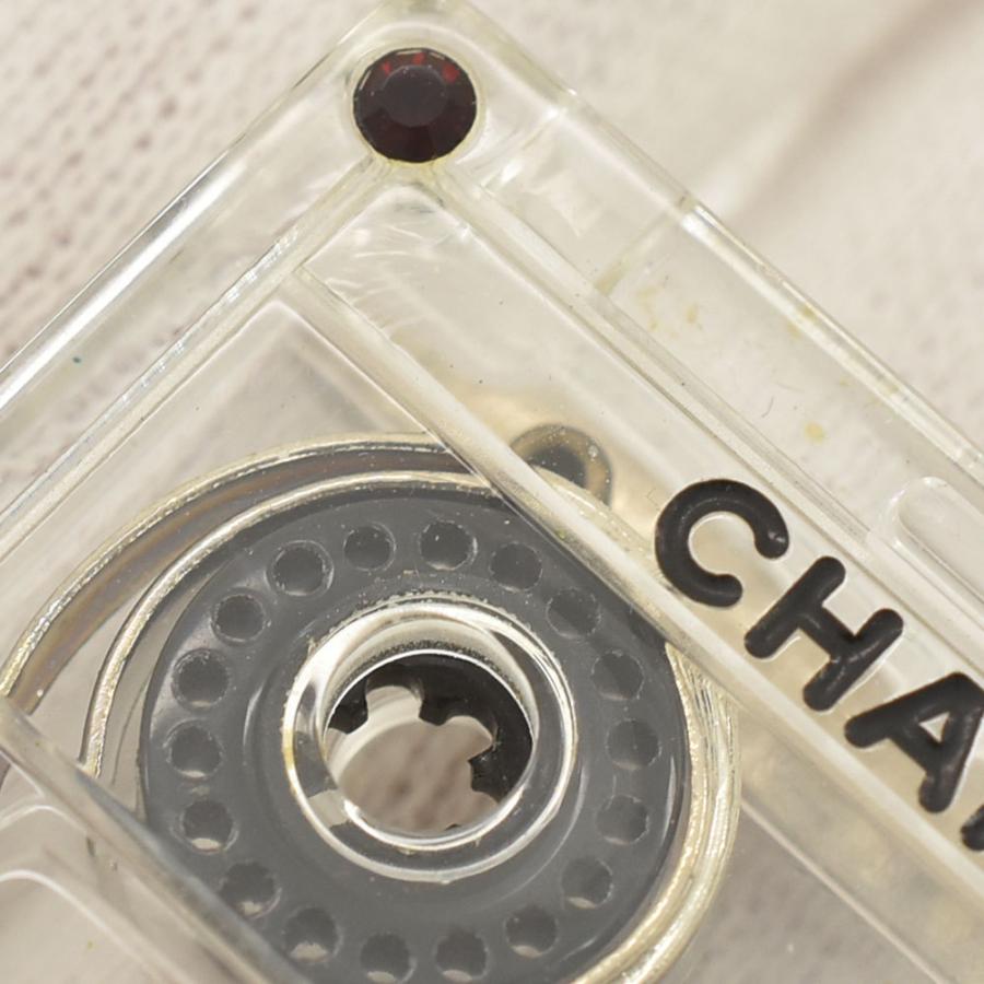 CHANEL シャネル ブローチ カセットテープモチーフ アクセサリー CHANEL シャネル ブローチ カセットテープモチーフ アクセサリー