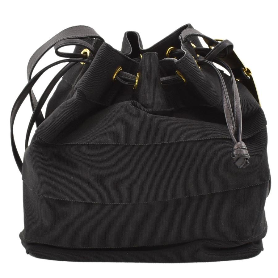 ✨レア美品✨フェラガモ　ショルダーバッグ　ヴァラ　ブラック×ゴールド金具レザー フェラガモ Salvatore Ferragamo ヴァラ金具 ショルダーバッグ