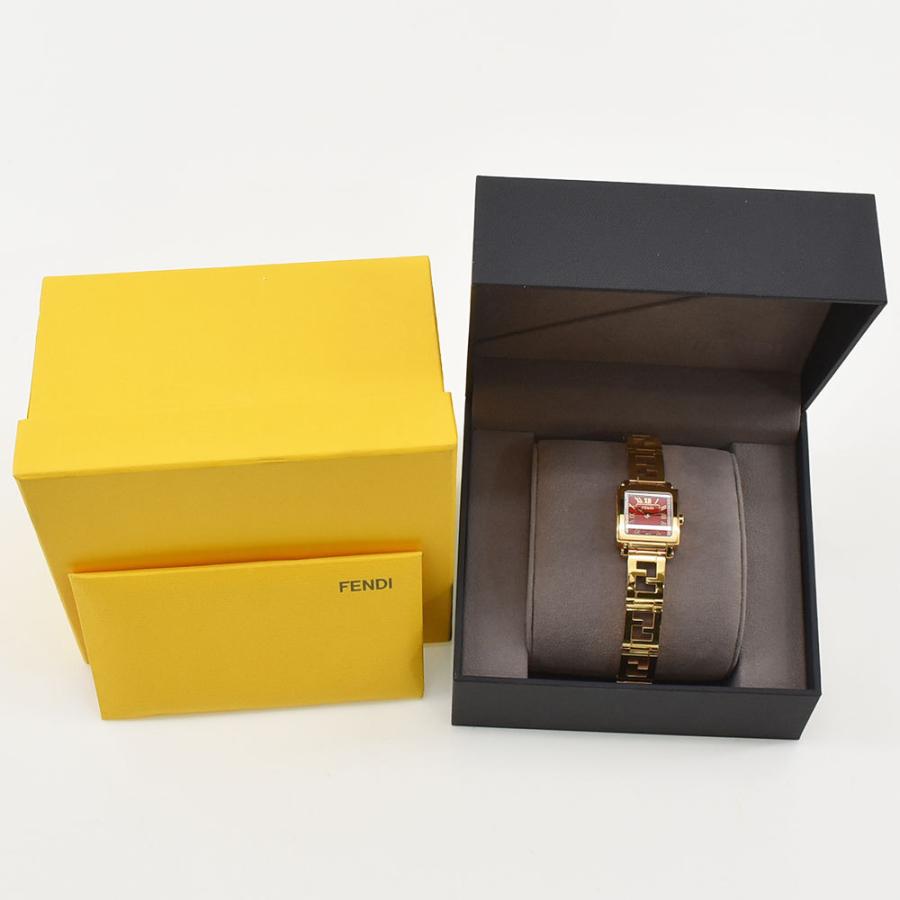美品✨フェンディ FENDI クアドロミニ シェル スクエア 腕時計 ゴールド 美品✨フェンディ FENDI クアドロミニ シェル スクエア 腕時計