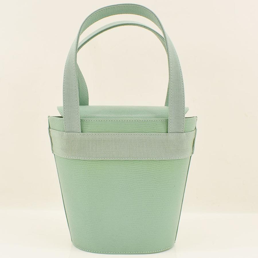 サルヴァトーレフェラガモ Salvatore Ferragamo ハンドバッグ ヴァラ  