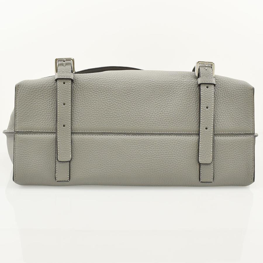 LOEWE（ロエベ） ショルダーバッグ ミリタリー メッセンジャーバッグ