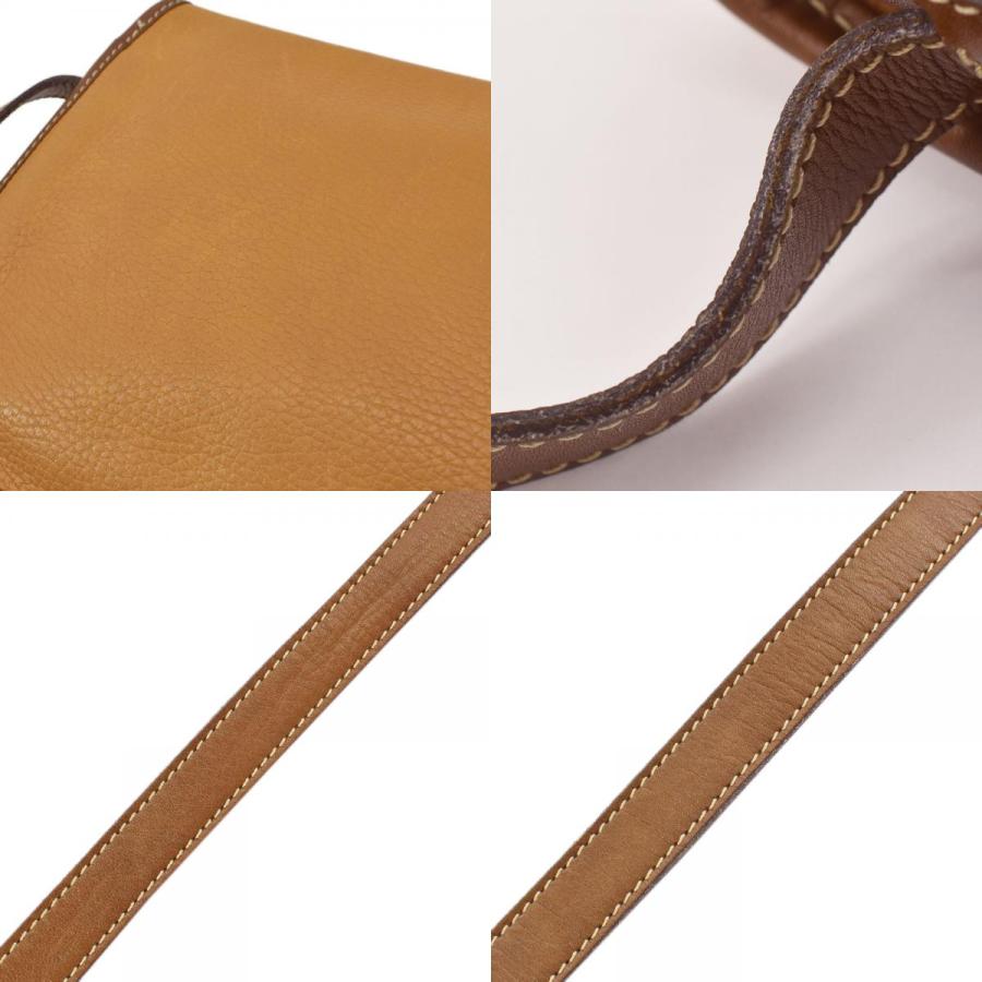 LOEWE（ロエベ） ショルダーバッグ ロゴ アナグラム ポシェット