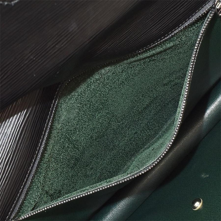 LOUIS VUITTON（ルイ・ヴィトン） エピ トラペーズ クラッチバッグ