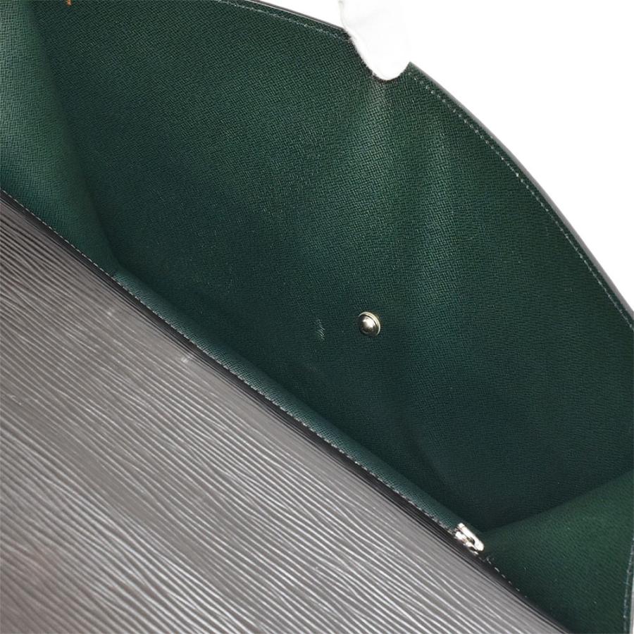 LOUIS VUITTON（ルイ・ヴィトン） エピ トラペーズ クラッチバッグ