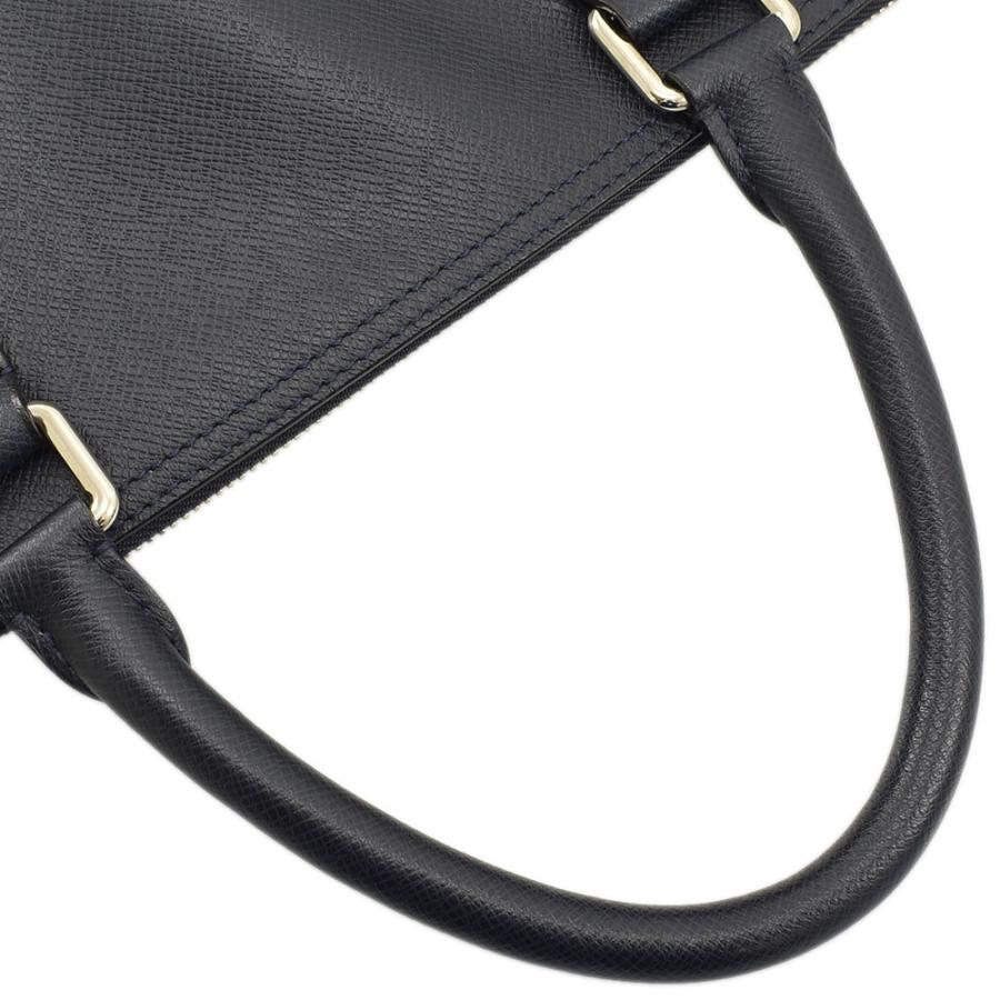 ルイ・ヴィトン LOUIS VUITTON トートバッグ タイガ カバジッペ ルイ・ヴィトン LOUIS VUITTON トートバッグ タイガ カバジッペ