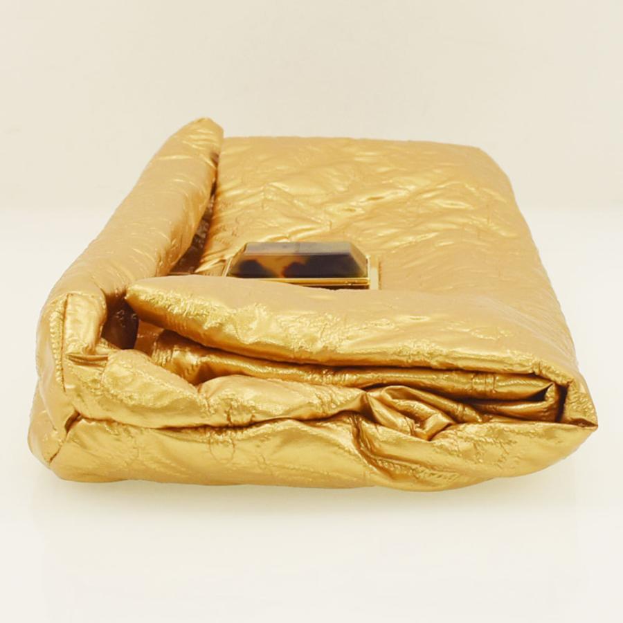 希少 LOUIS VUITTON ルイヴィトンライムライト クラッチPM 希少 LOUIS