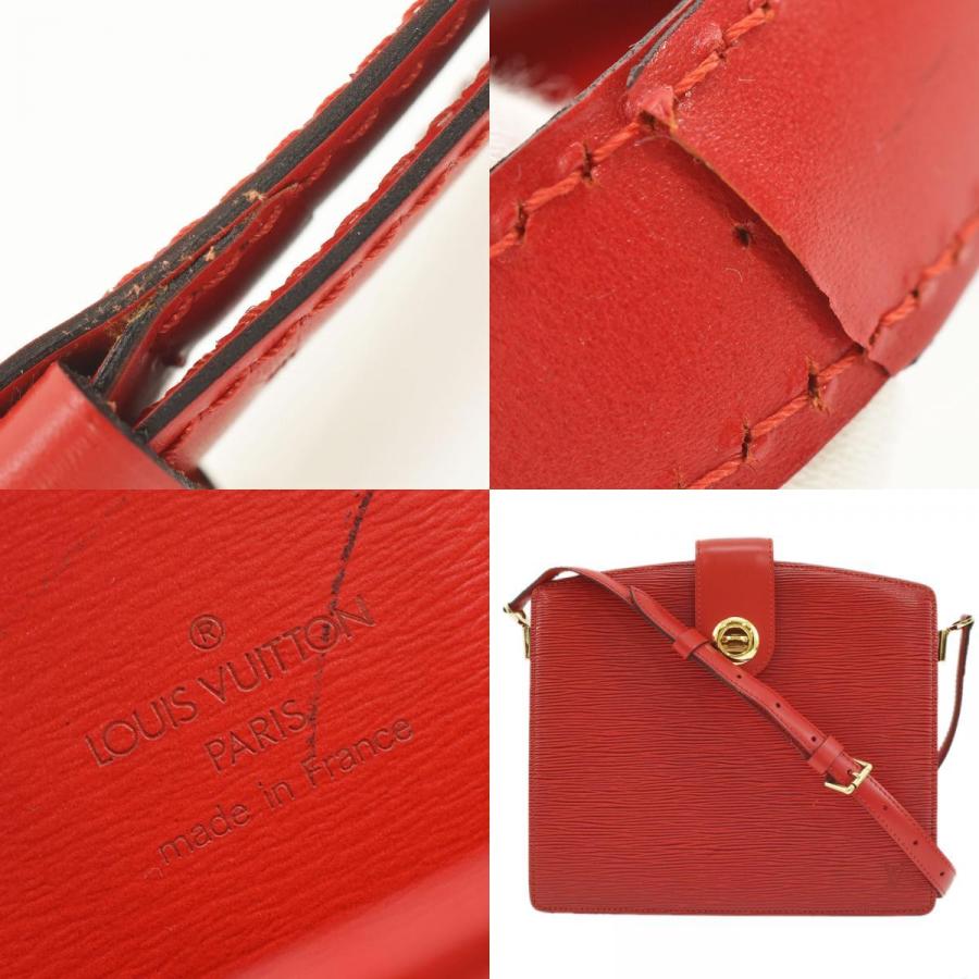LOUIS VUITTON（ルイ・ヴィトン） ショルダーバッグ エピ カプチン
