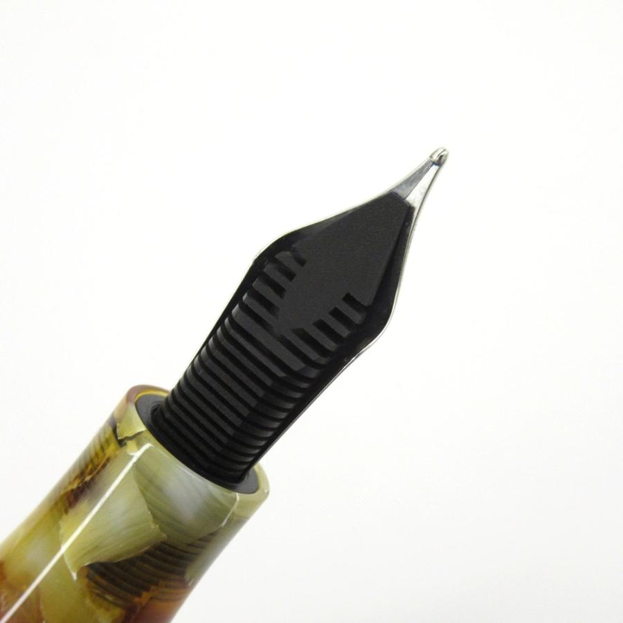 モンテグラッパ 万年筆 リミテッドエディション ミレニオ・バッサーノ