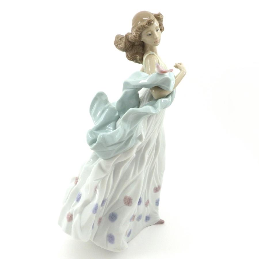 リヤドロ #6193「夏のセレナーデ」 女性 小鳥 ☆送料無料 Lladro