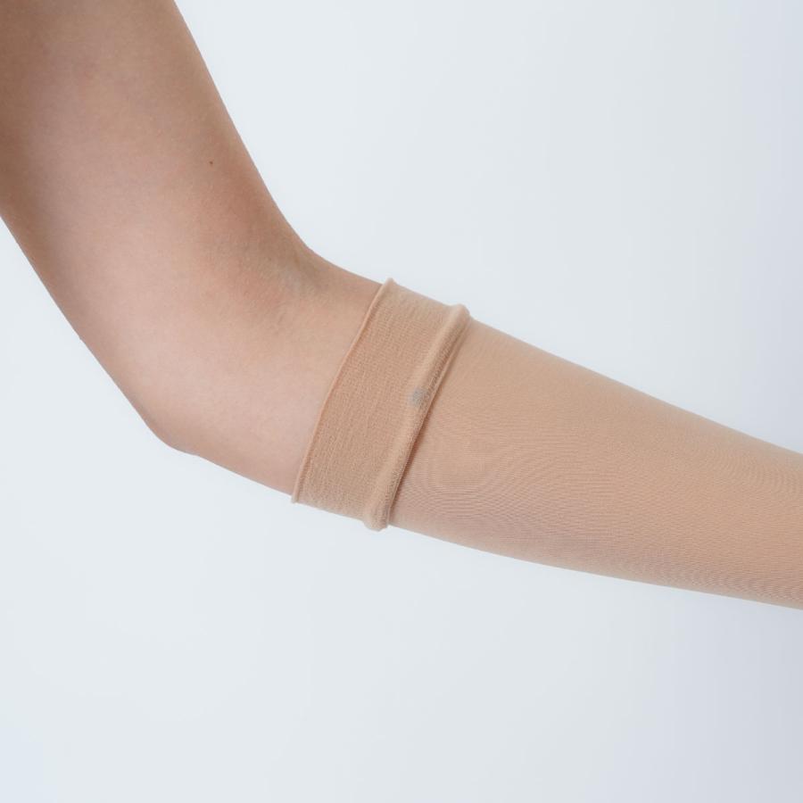 満足 アームカバー ベージュ無地 ショート丈 親指穴付き ストッキング素材 SCYゾッキ 抗菌防臭 遮熱 涼感 福助 公式 婦人 女性フクスケ fukuske | 満足 | 03