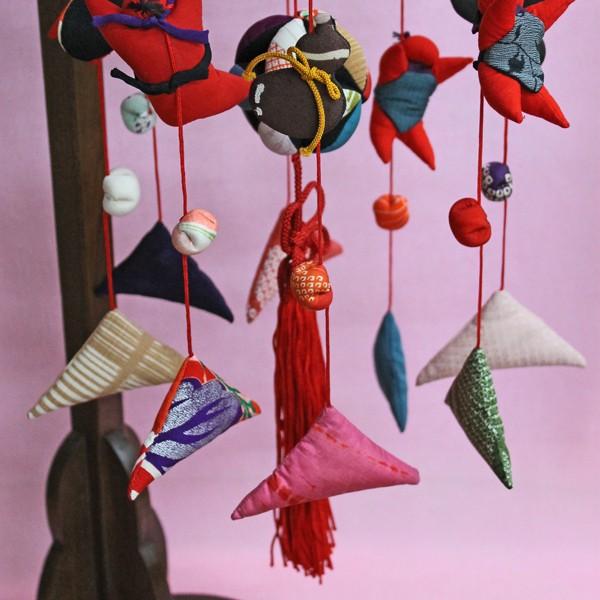 つるし雛 つるし飾り 正絹押し絵つるし飾り 極上 木製スタンド付 6076 516 6076 516 福和工芸 通販 Yahoo ショッピング