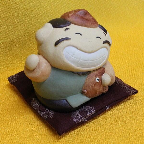 七福神 置物 日本製陶器 常滑焼【いっひっひ恵比寿(座布団付き)O-273