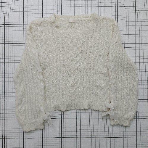 リズリサ　ケーブル編み　ニット 長袖　背中リボンが可愛い　M ◇ ⊇ LIZ LISA リズリサ 益若つばさ 長袖 袖リボンケーブル編みニット