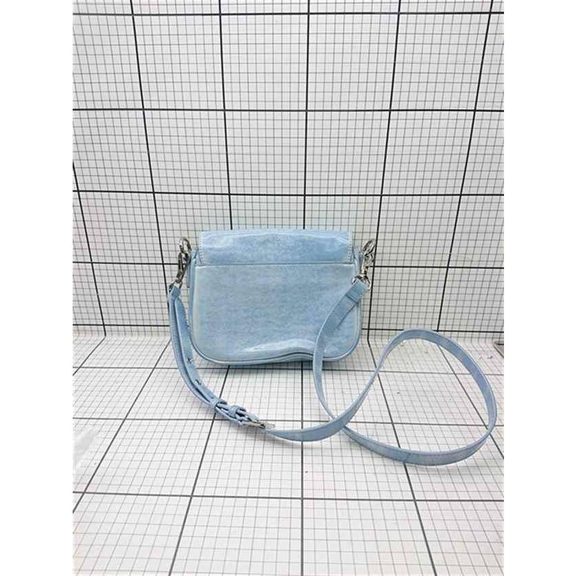 ◇ Θ チャールズ＆キース CHARLES & KEITH チェーンショルダーバッグ 