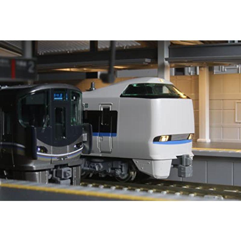 KATO Nゲージ 683系4000番台 サンダーバード リニューアル車 増結セット 5両 10-1746 鉄道模型 電車 白 683系4000番台 サンダーバード Nゲージ リニューアル車 増結セット 5両 鉄道模型 電車