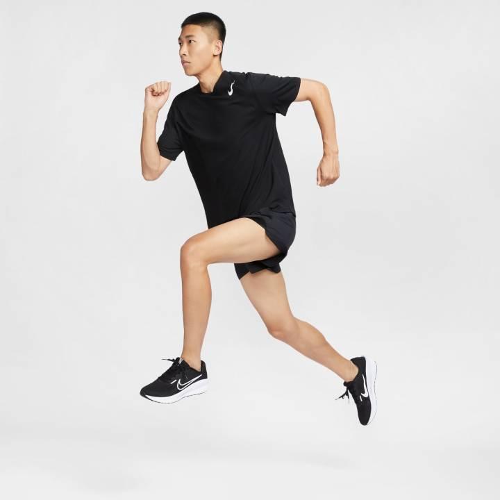 NIKE（ナイキ） HJ3378-010 DFADV エアロスイフト S/S トップ (010