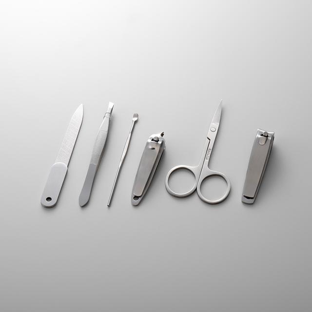 セールします！アウディ　高級爪ケアセット 足爪ケアセット