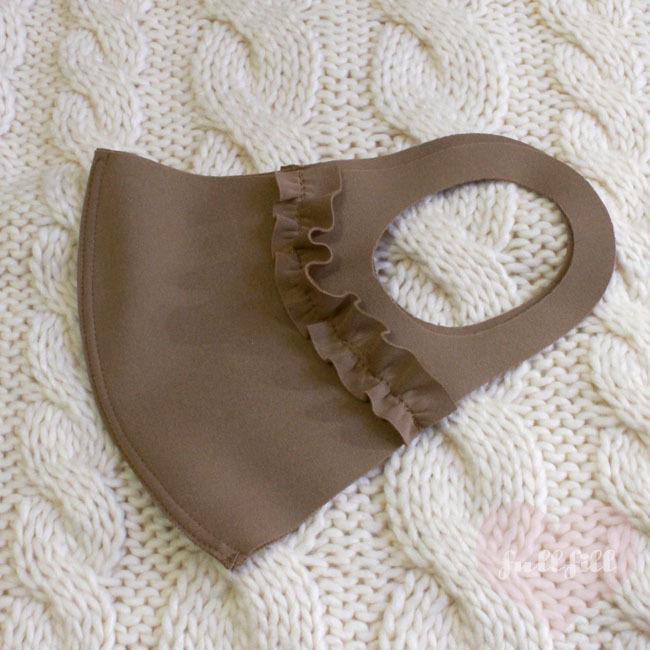 マスク おしゃれ フリル 日本製 クリックポスト可 洗える フリルマスク 可愛い ノーズワイヤー入り チョコレート ポイント消化 |  | 01