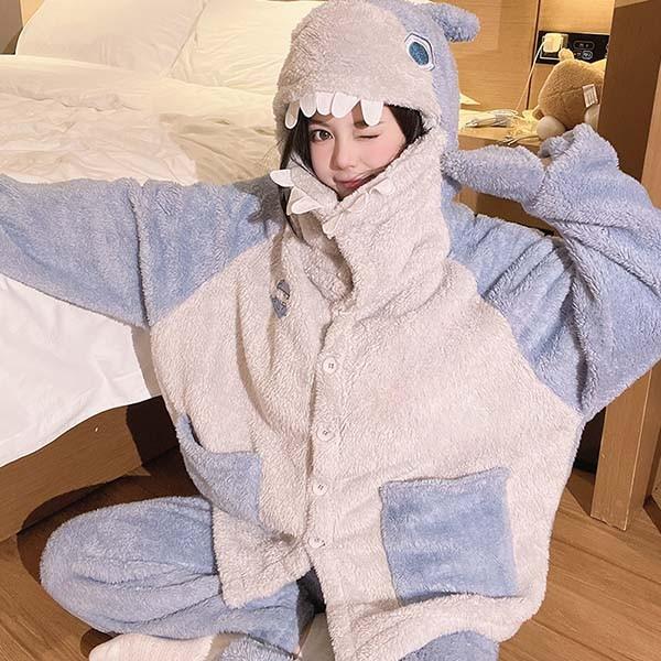もこもこパジャマ レディース サメ柄 冬 かわいい 上下ゼット
