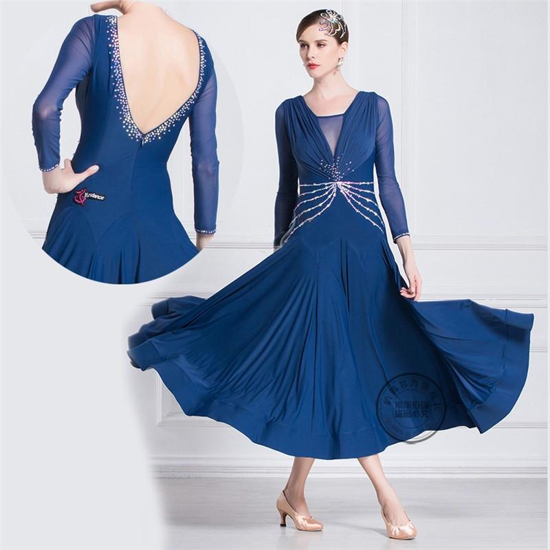 愛用 高品質 ダンス衣装 大きい裾 ブルー インターナショナルダンス ダンスウェア 背中で魅せる 社交ダンスドレス 社交ダンス ドレス、ダンス衣装