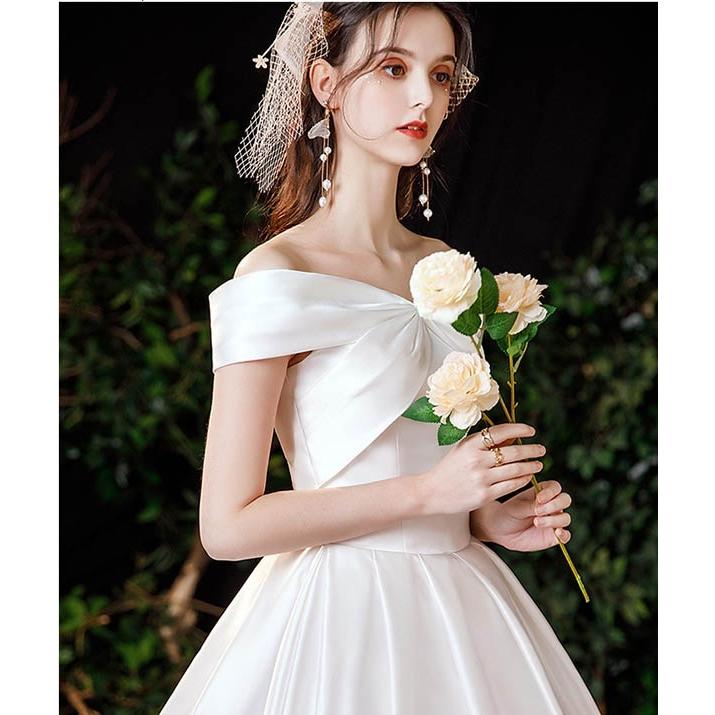 花嫁 ウェディングドレス オフショルダー Aライン サテン ロング 花嫁 ウェディングドレス オフショルダー Aライン サテン ロング
