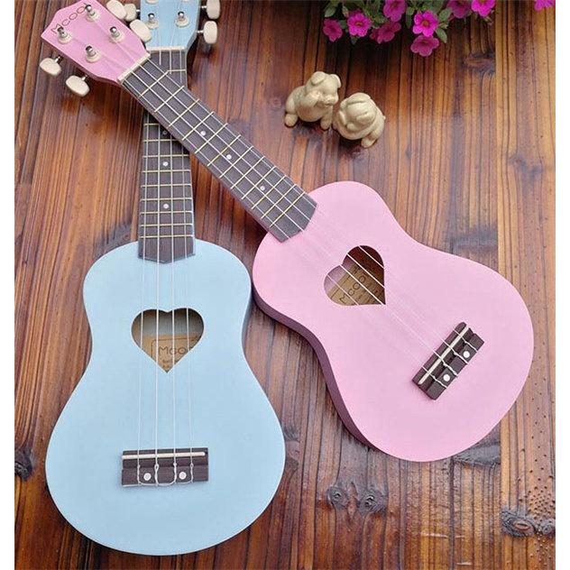 ウクレレ　楽器　飾りものでは有りません！ ウクレレ インテリア 楽器 ハワイ 音楽 ハワイアン楽器 ハワイアン雑貨