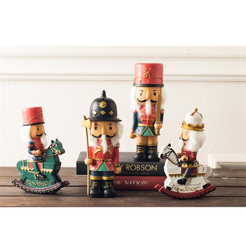 くるみ割り人形 置物 14cm 揺り木馬と兵士 人形 4タイプ 手作り 工芸品 洋風 部屋 雑貨 逸品 クリスマス 新築祝い 装飾 結婚式 子供 Ja292c0 フルグレース 通販 Yahoo ショッピング