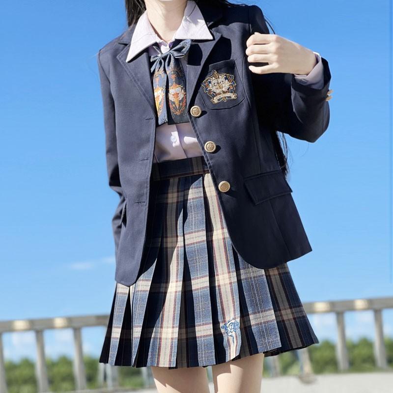 セーラー服上下セット 上着刺繍入りM 寸-