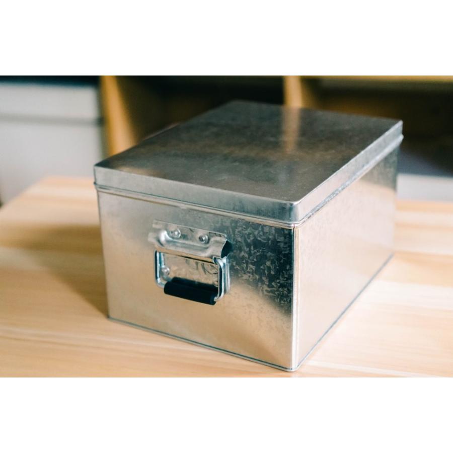 無印良品 トタンボックス フタ式 小 約幅２０ 奥行２６ 高さ１５ｃｍ