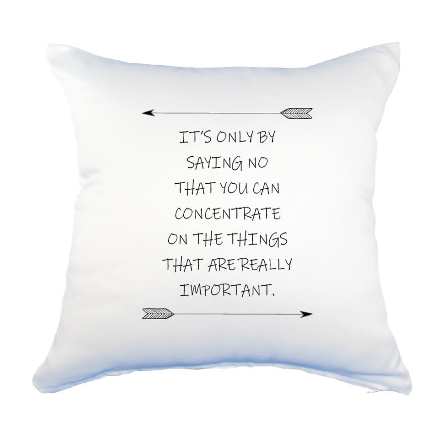 英語 名言 グッズ クッション Lサイズ カバーのみ It S Only By Saying No 164 アロー 45 45cm オリジナル Pstv 卒業 E26 オリジナルグッズ専門店ファンクリ 通販 Yahoo ショッピング