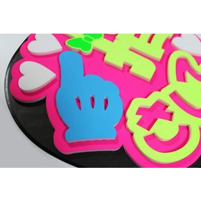 うちわ片面 うちわ (定型メッセージ 立体)(指さして：愛)ピンクバック 手作り 応援うちわ |  | 01