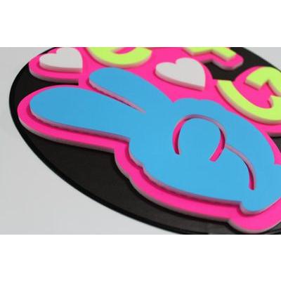 うちわ片面 うちわ (定型メッセージ 立体)(ピースして：愛)ピンクバック 手作り 応援うちわ |  | 01