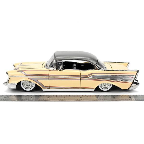 Jada シボレー ベルエア 1957 ミニカー 1/24 アメ車 旧車 ダイキャスト