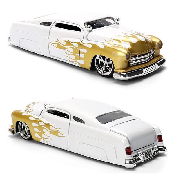 Jada マキュリー 1951 ミニカー 1/24 アメ車 旧車 ダイキャストカー