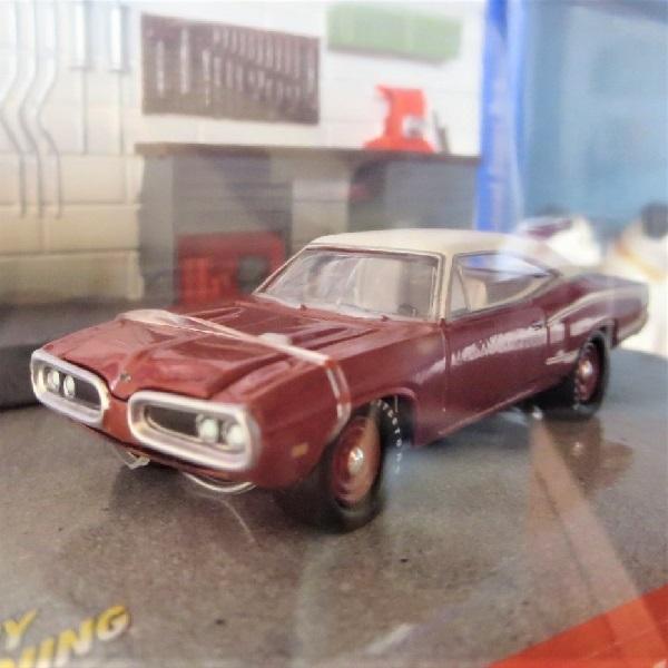 JOHNNY LIGHTNING（ジョニーライトニング） 1/64 チャージャー