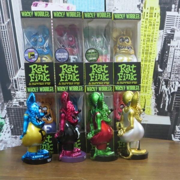RAT FINK フィギュア ソフビ メタリックブルー ピンク 973de570074d4062c7d3cd07821506