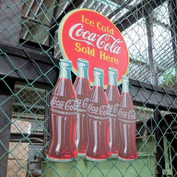 Coca Cola（コカコーラ） 看板 グッズ 大型 ブリキ看板 アメリカン雑貨