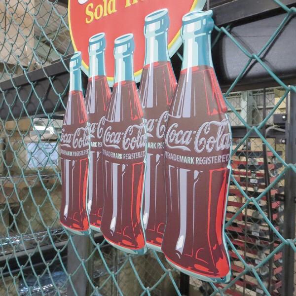 2枚セット Coca-Cola 長方形 ブリキ看板 幅35cm コカ・コーラ メタルサイン サイン看板 アメリカン雑貨 インテリア 札幌市東区 新道東店 Coca Cola（コカコーラ） 看板 グッズ 大型 ブリキ看板 アメリカン雑貨