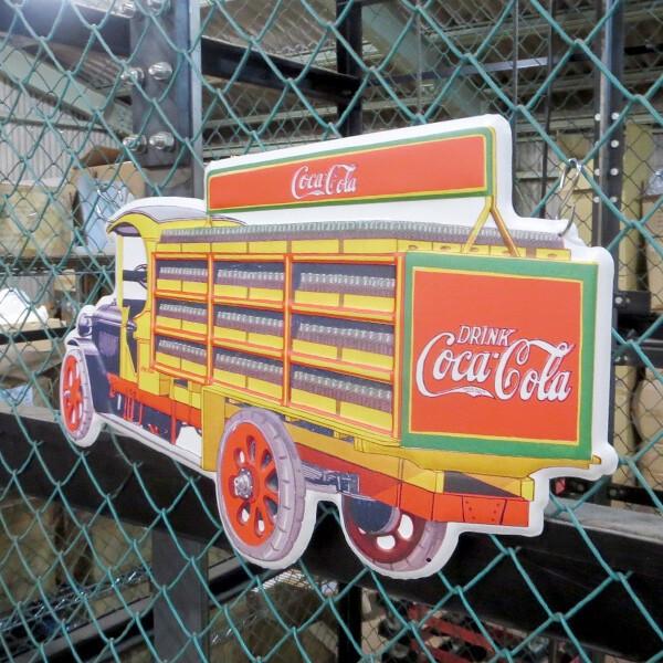Coca Cola（コカコーラ） ヴィンテージ トラック ブリキ看板