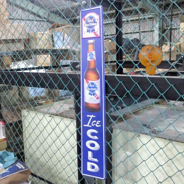 ブリキ看板 パブストブルーリボン ビール 看板 パブスト グッズ