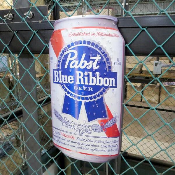 ブリキ看板 パブストブルーリボン ビール 缶 パブスト グッズ