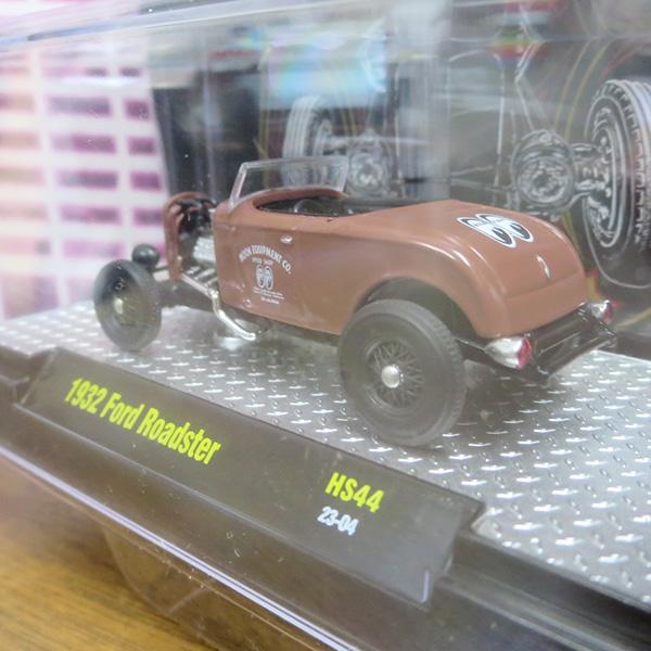 MOONEYES ムーンアイズ ミニカー1/64 ムーンイクイプド M2 MACHINES