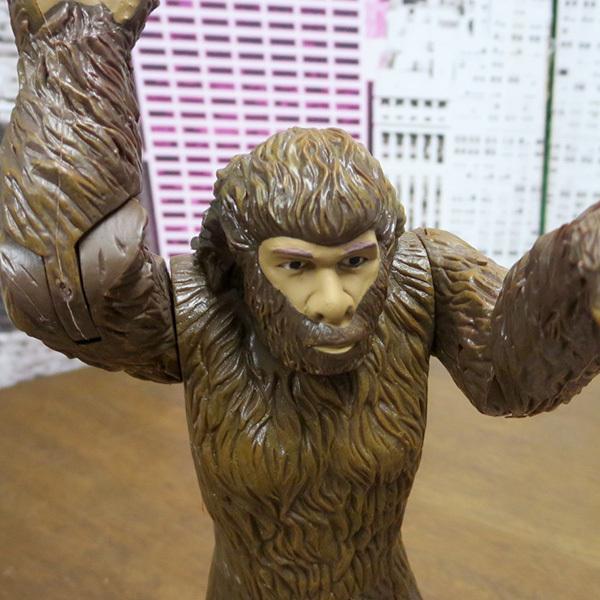 ビックフット アクションフィギュア 未確認生物 フィギュア 高17cm