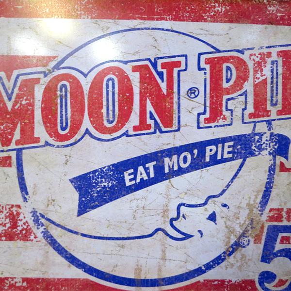 ムーンパイ ブリキ看板 アメリカン雑貨 メタルサイン MOON PIE