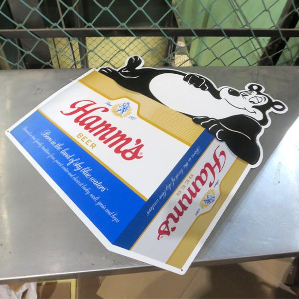 ハムズ ビール 看板 アメリカン ブリキ看板 大型 ダイカットエンボス