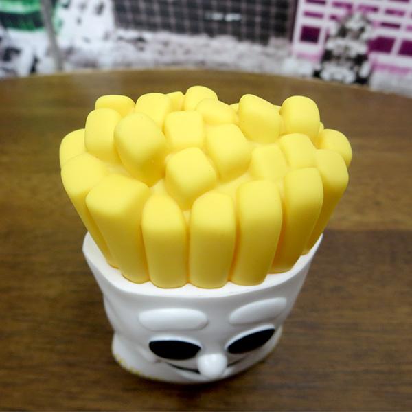 マクドナルド　エヴァンゲリオン　ゴジラ　ベアブリック　フィギュア マクドナルド エヴァンゲリオン ゴジラ ベアブリック フィギュア