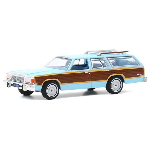 チャーリーズエンジェル 1979 Ford LTD カントリースクワイア グリーンライト チャーリーズエンジェル ミニカー 1/64 アメ車