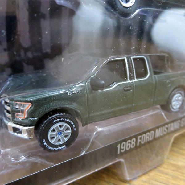 未開封　グリーンライト1/64 BULLITT劇中車 スティーブ・マックイーン グリーンライト ミニカー 1/64 映画 スティーブ マックイーン