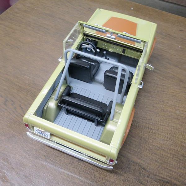 グリーンライト ロスト ミニカー 1/24 グリンライト LOST 1970 Ford